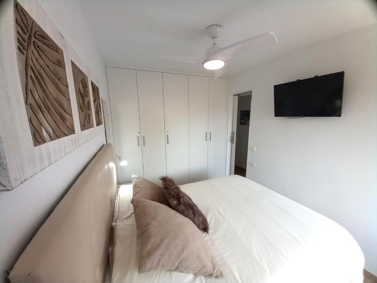 Apartamentos Medano เอลเมดาโน ภายนอก รูปภาพ